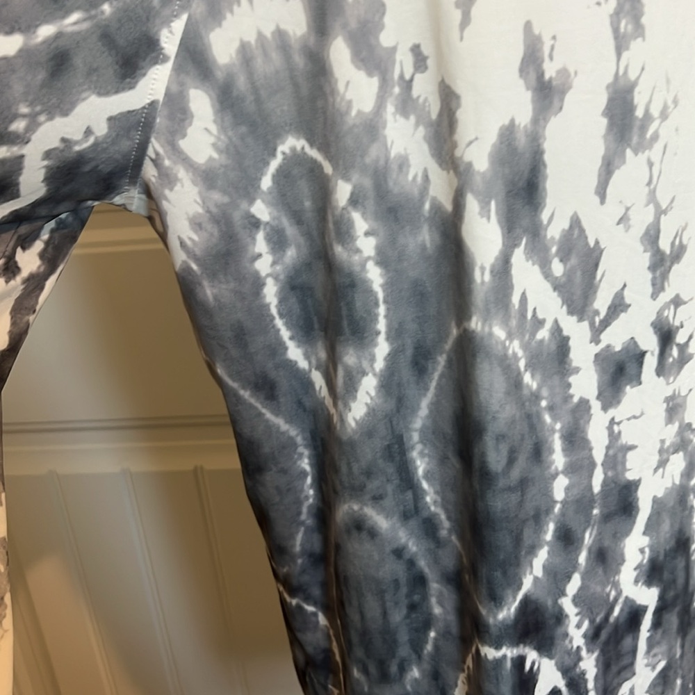 Beyond This Plane Women’s Tie Dye Long Sleeve Tunic Blouse Top Dress NEW Large L - Picture 9 of 16